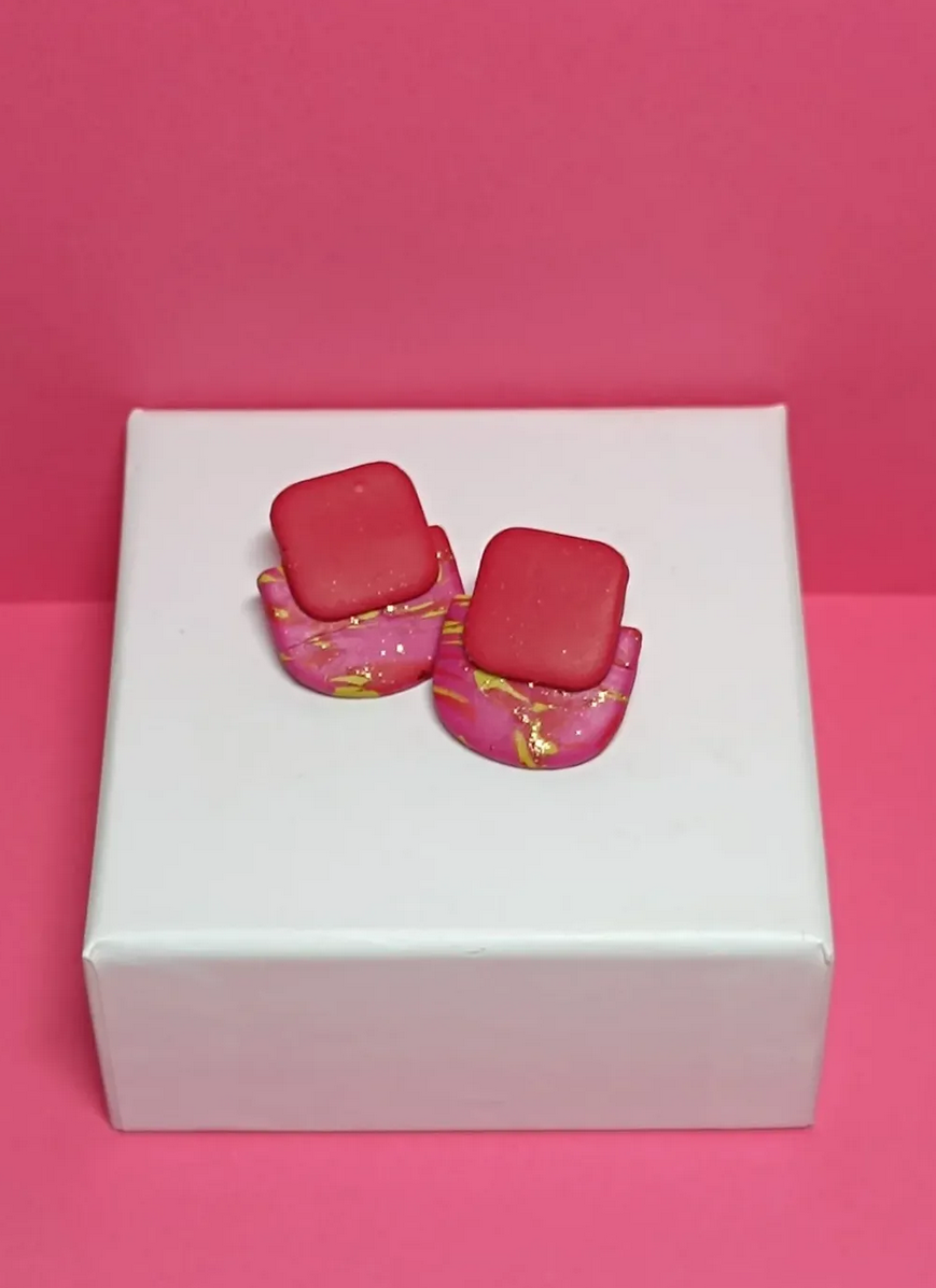 Pendientes artesanales modelo Egeo de la colección Turia